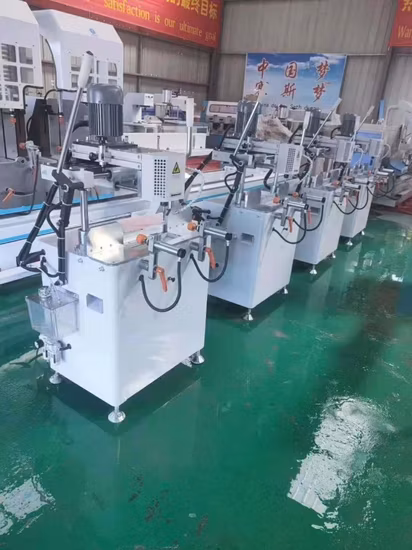 Router di copia ad alta velocità per macchine per finestre fornitore cinese che elabora vari tipi di fresatrici per fori per profili in alluminio e UPVC